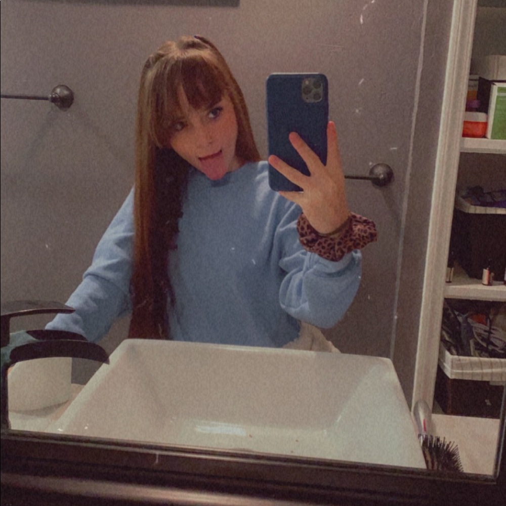 Meet your Posher, Hakey